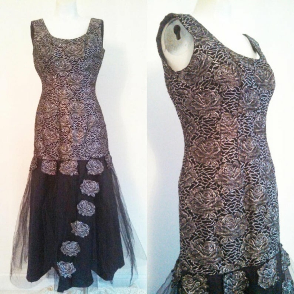 Vintage Barbie Hour Glass vibes 50s 60s handmade wiggle dress silver Halloween